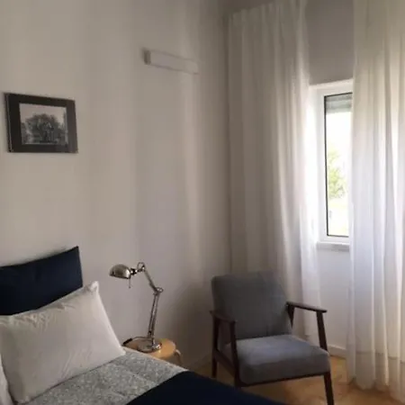 Charming Private Wc & Balcony * Lissabon